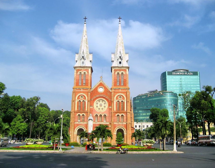 Notre Dame Cathedral Basilica: A Must-go Saigon Attraction